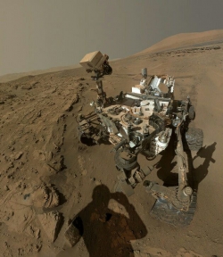 
               Meilleures image drole  Cela fait 3 ans que Curiosity est sur Mars 
              