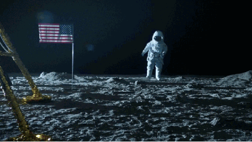 
               Meilleures image drole  Ces touristes, toujours un peu dans la Lune. 
              