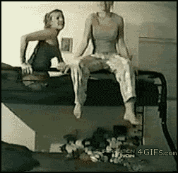 
               Meilleures images droles  Debout les filles ! 
              