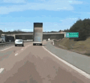 
               Meilleure photo blague  Accident sur l'autoroute 
              