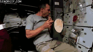
               Meilleures images droles  Comment se faire un tortilla dans l'espace 
              
