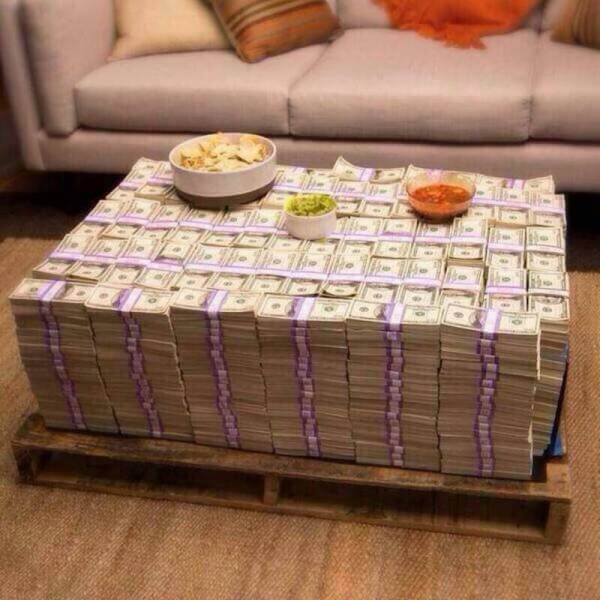 
               Meilleures images droles  table de salon ........d'homme politique 
              