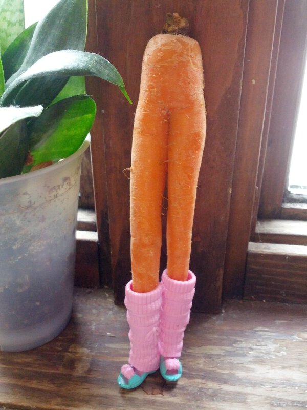 
               Meilleures image drole  les deux pieds dans ... 
              