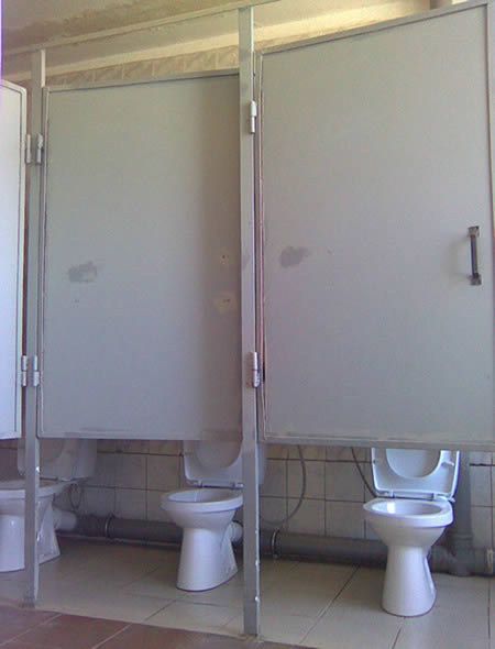  Image marrante  Toilettes pour grands ? 
              