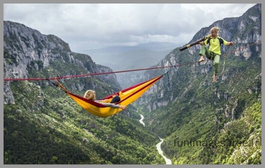  Image curieuse  prendre un bon bol d'air 
              