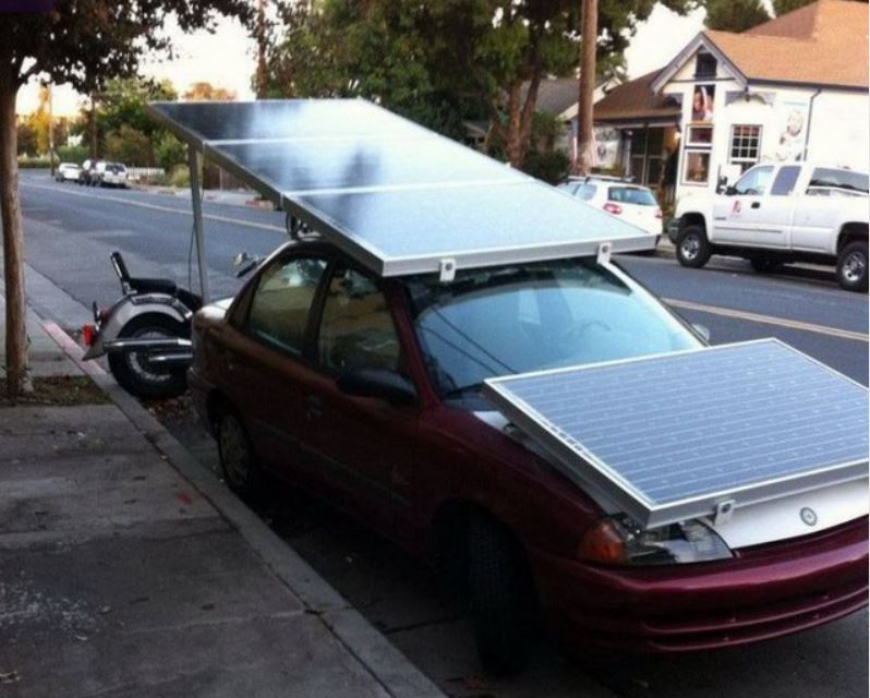 
               Meilleure image drole  Voiture électrique 
              