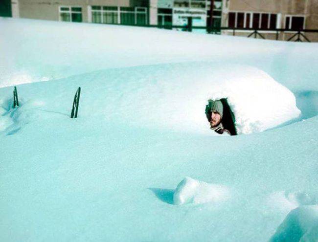  Image drôle  conduire sous la neige , photo blague
              