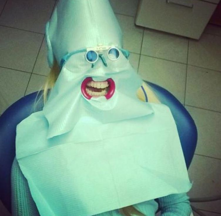 
               Meilleures images droles  Les dents de la mère 
              