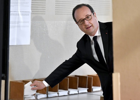 
               Meilleures image drole  Coucou c'est moi !... 
              