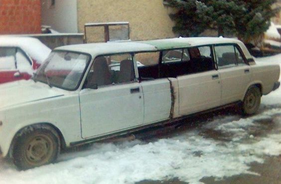 
               Meilleures images droles  Limousine Lada: La classe ! 
              