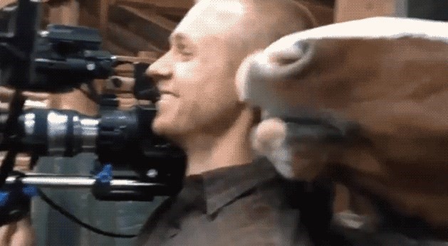 
               Meilleures images droles  l'homme qui murmurait à l'oreille des chevaux 
              