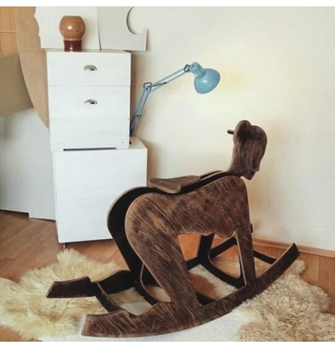 
               Meilleures images droles  Le cheval de bois de ma jeunesse 
              