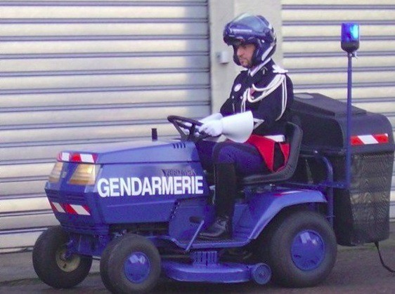 
               Meilleures image drole  Véhicule d'intervention rapide... 
              