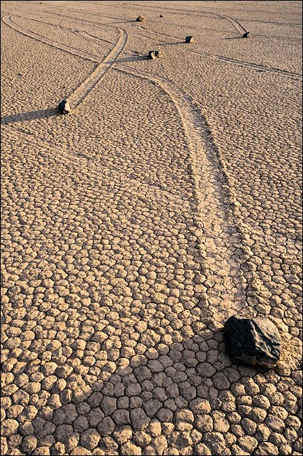 
               Meilleures image drole  The sailing stones 
              