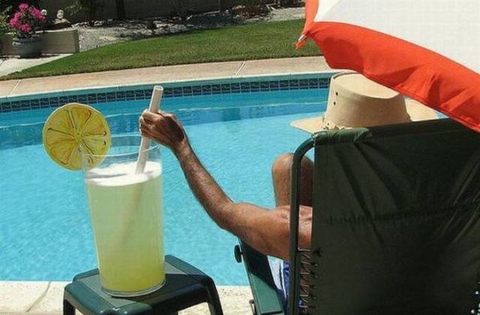 
               Meilleures image drole  vivement les vacances .......... 
              