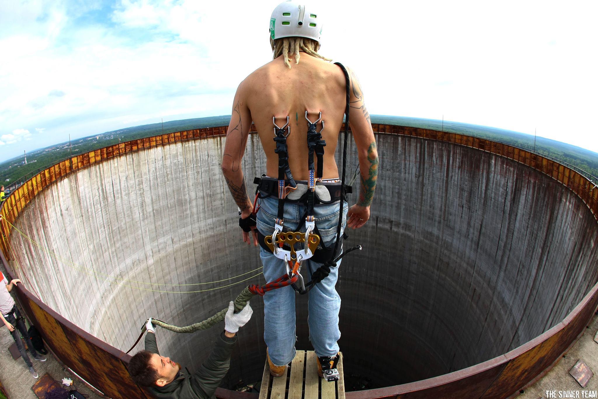  Image originale  saut à l'élastique , photo blague
              