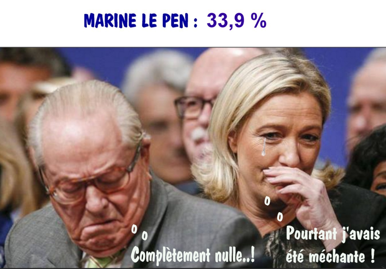 
               Meilleure photo blague  MARINE...Coulé ! 
              