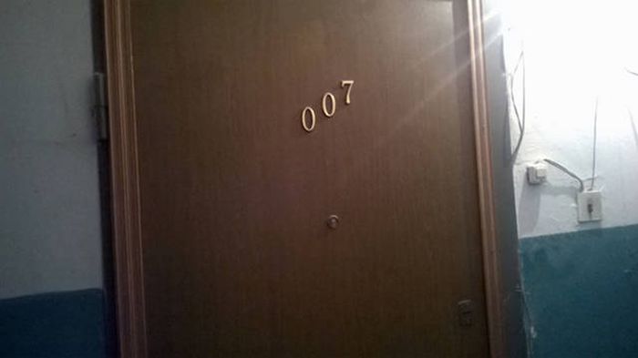
               Meilleures image drole  chambre d'espion 
              